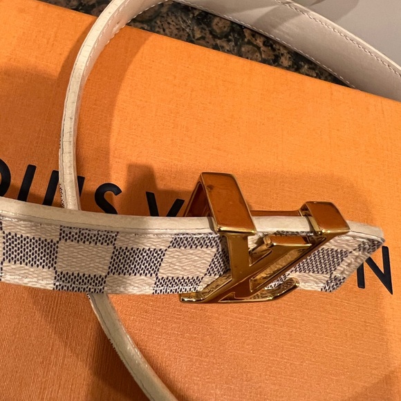 Louis Vuitton Authentic women’s Azur LV belt size 80/32 - Picture 3 of 6